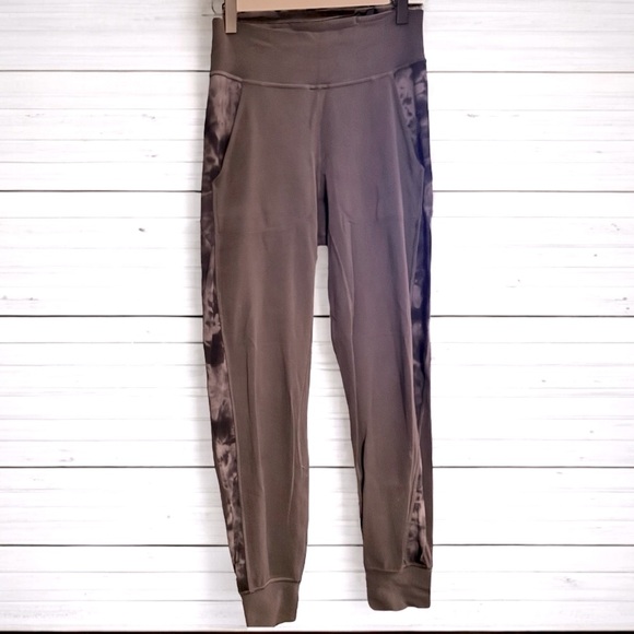 Lululemon Align Jogger Track Stripe Graphite Grey | Diamond Dye Pitch Leggings 4 - Picture 2 of 6